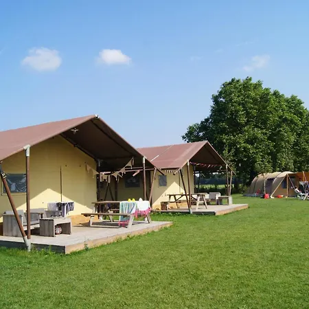 Luxury tent Hoeve Linnerveld