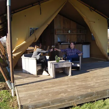 Luxury tent Hoeve Linnerveld