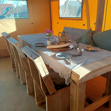 Luxury tent Hoeve Linnerveld *