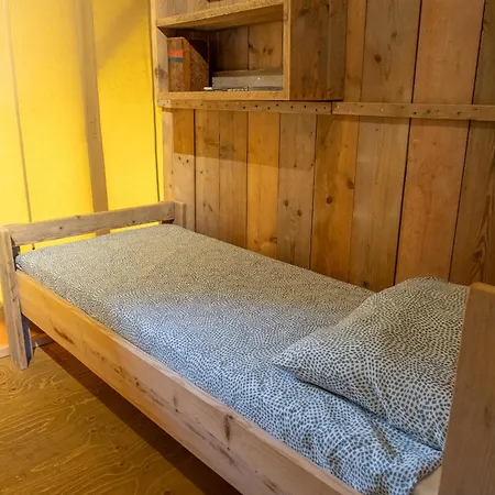 Luxury tent Hoeve Linnerveld *